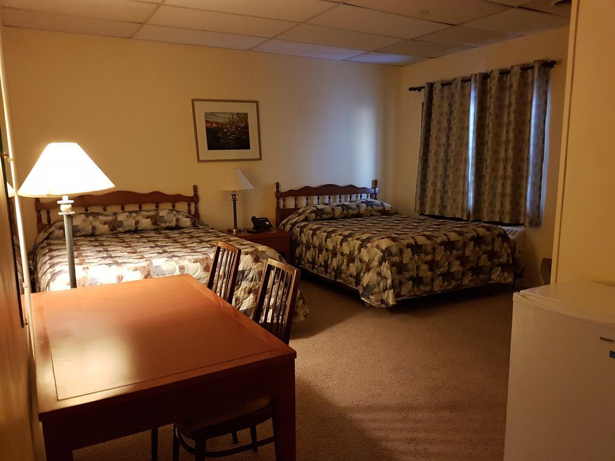 Beaver Hotel นอร์ธแบทเทิลฟอร์ด ภายนอก รูปภาพ